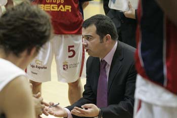 Adecco LEB ORO, Jornada 13, CLUB MELILLA BALONCESTO - GRUPO BEGAR LEON