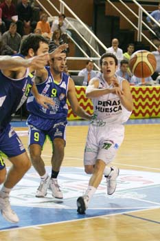 Adecco LEB PLATA, CB TARRAGONA 2.017 - C.B. PEÑAS HUESCA