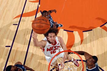 PHOENIX - FEBRUARY 15:  Pau Gasol #16 of the Western Conference goes up for a shot as Dwight Howard #12 of the Eastern Conference looks on during the 58th NBA All-Star Game, part of 2009 NBA All-Star Weekend, at US Airways Center on February 15, 2009 in Phoenix, Arizona.  NOTE TO USER: User expressly acknowledges and agrees that, by downloading and or using this photograph, User is consenting to the terms and conditions of the Getty Images License Agreement.  Mandatory Copyright Notice:  Copyright 2009 NBAE  (Photo by Andrew D. Bernstein/NBAE/Getty Images)