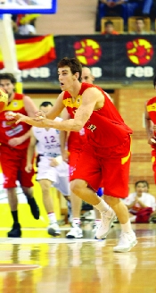 CLAVERPASANDO.jpg